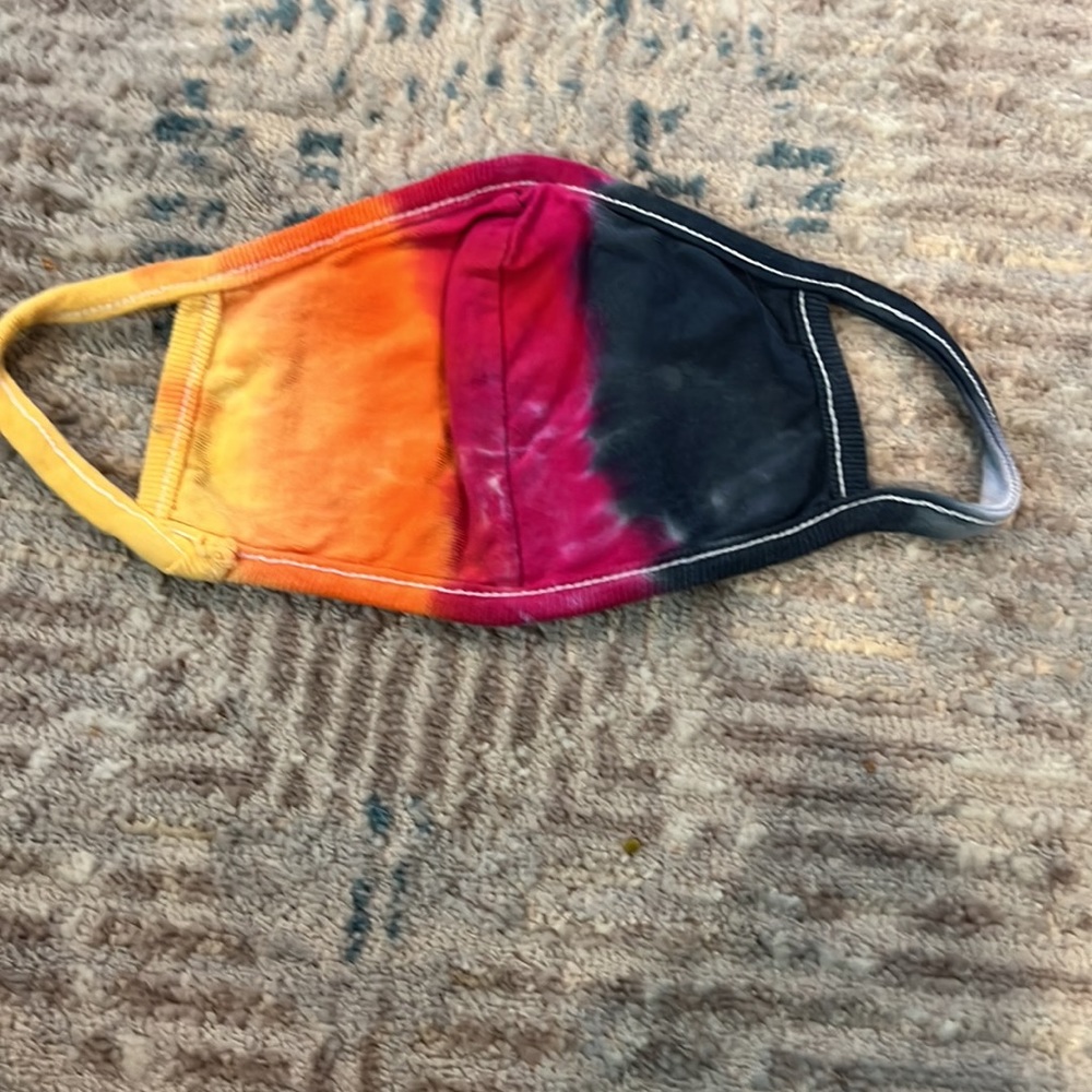 Mask - Picture 2 of 3